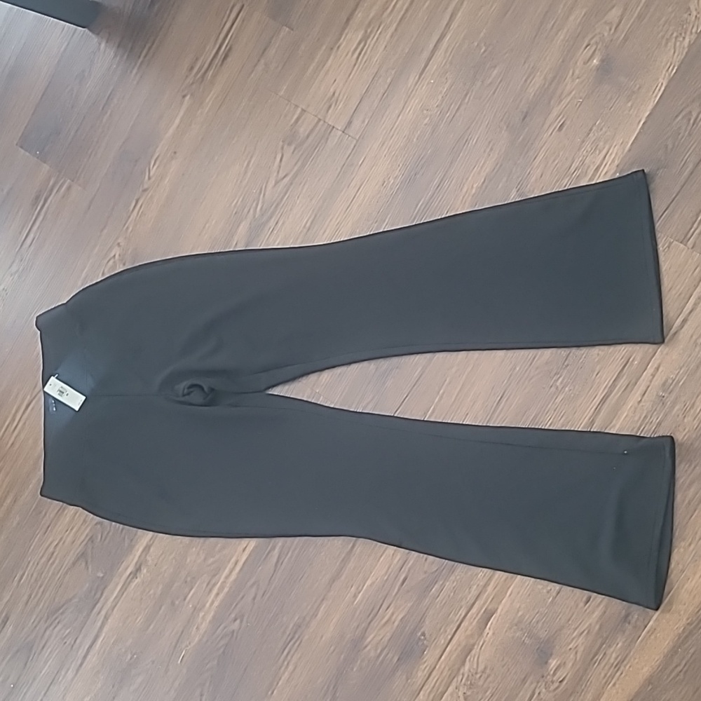 GAP nwt black boot cut pants polyester/modal/spandex sz XS